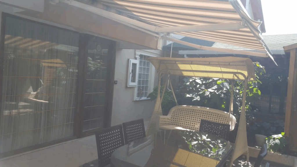 Kurtköy Villa Tenteleri